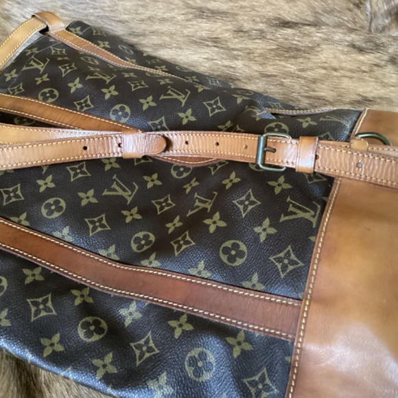VINTAGE LOUIS VUITTON MONOGRAM CANVAS RANDONNEE GM BACKPACK - Picture 8 of 11